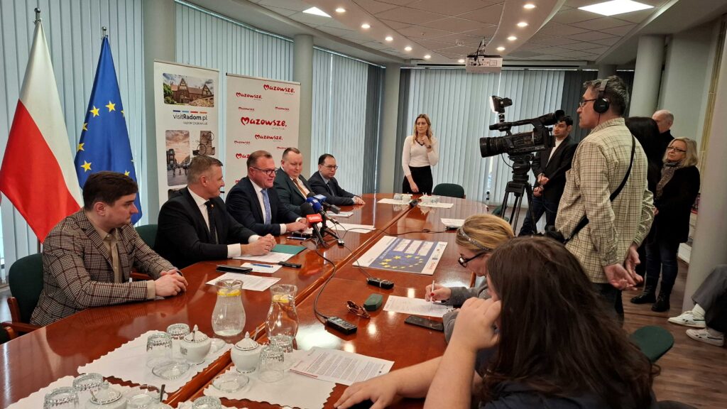 konferencja w urzędzie miejskim w radomiu