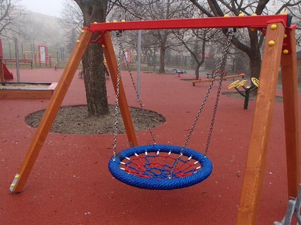 Rewitalizacja warszawskiej Pragi i Targówka poprzez odnowę tkanki mieszkaniowej – remont i modernizacja części wspólnych wielorodzinnych budynków mieszkalnych RSM Praga wraz z dostosowaniem pomieszczeń na cele społeczne i odnową otoczenia