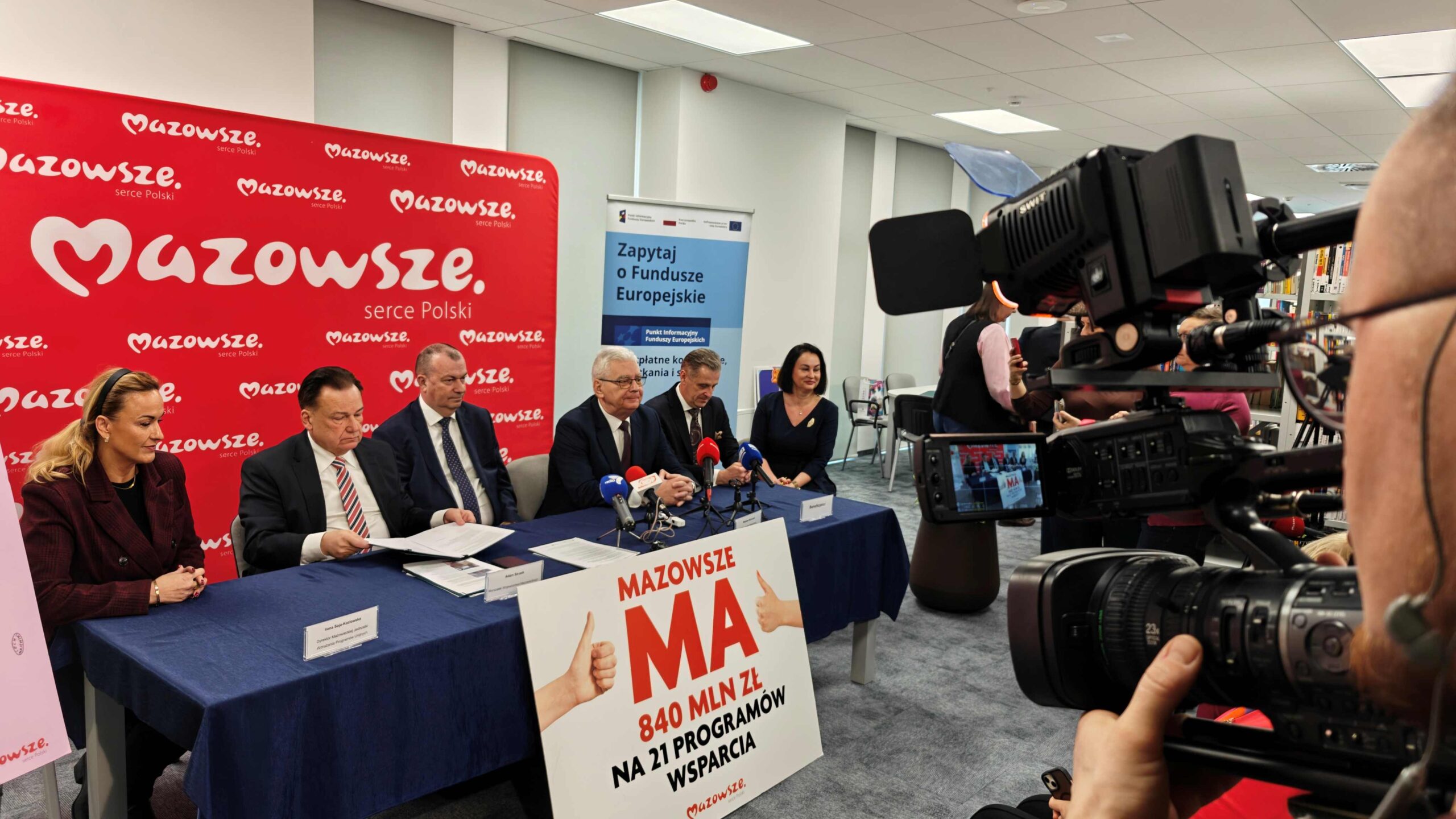 Konferencja z udzialem wladz Mazowsza i beneficjenta scaled