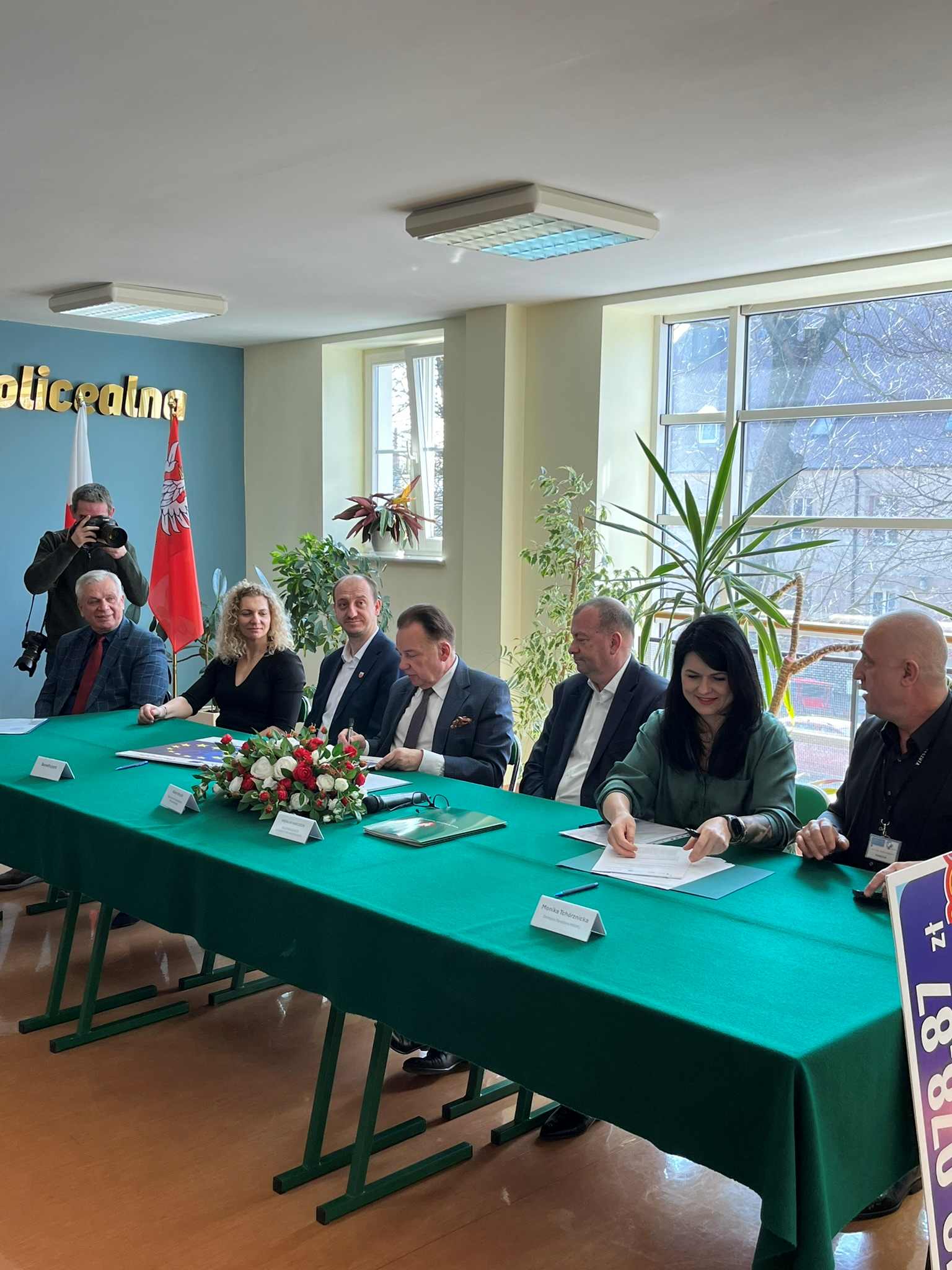 Podpisanie umowy srodki z UE dla SPZZOZ w Zurominie