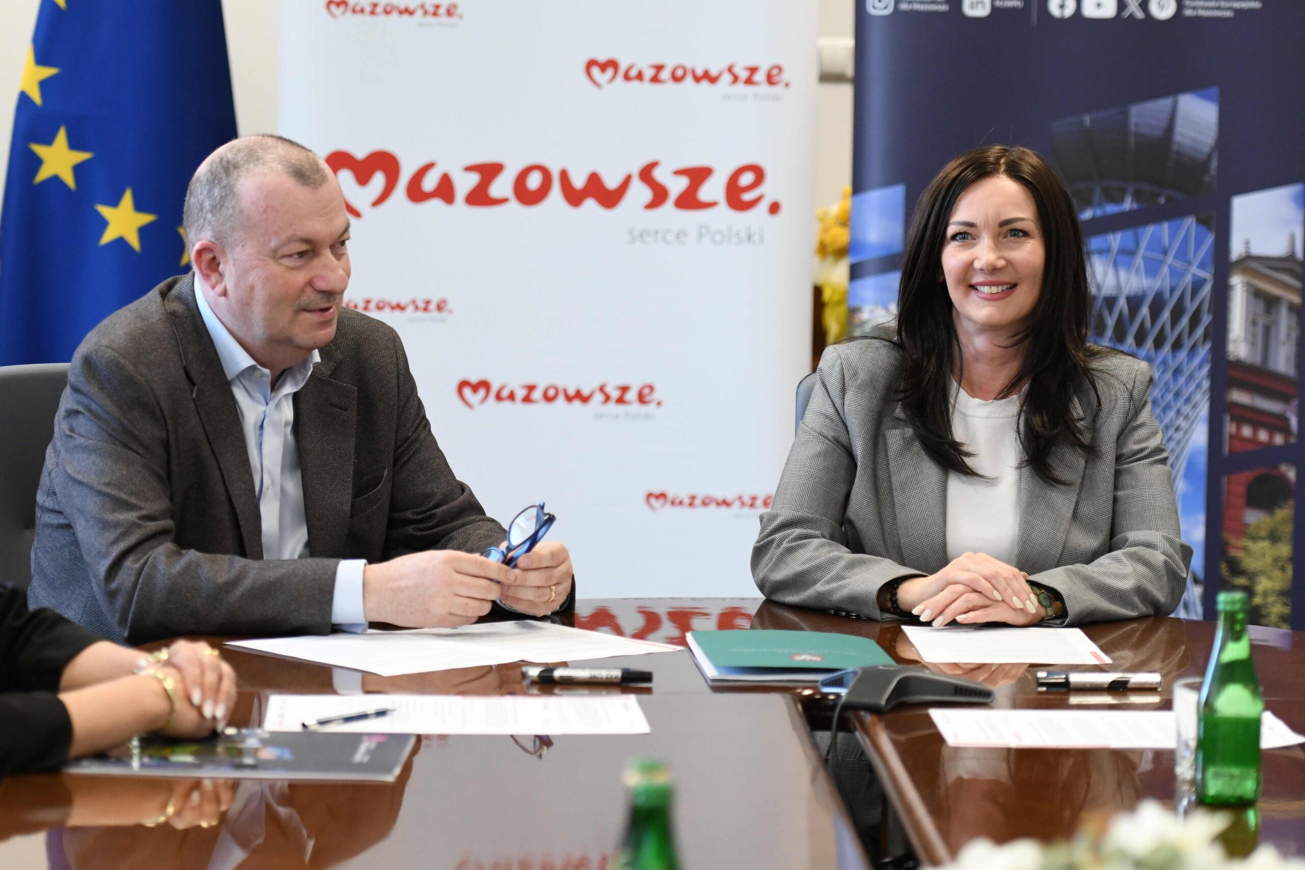 Wicemarszalek W. Raboszuk i czlonkini zarzadu A. Brzezinska scaled