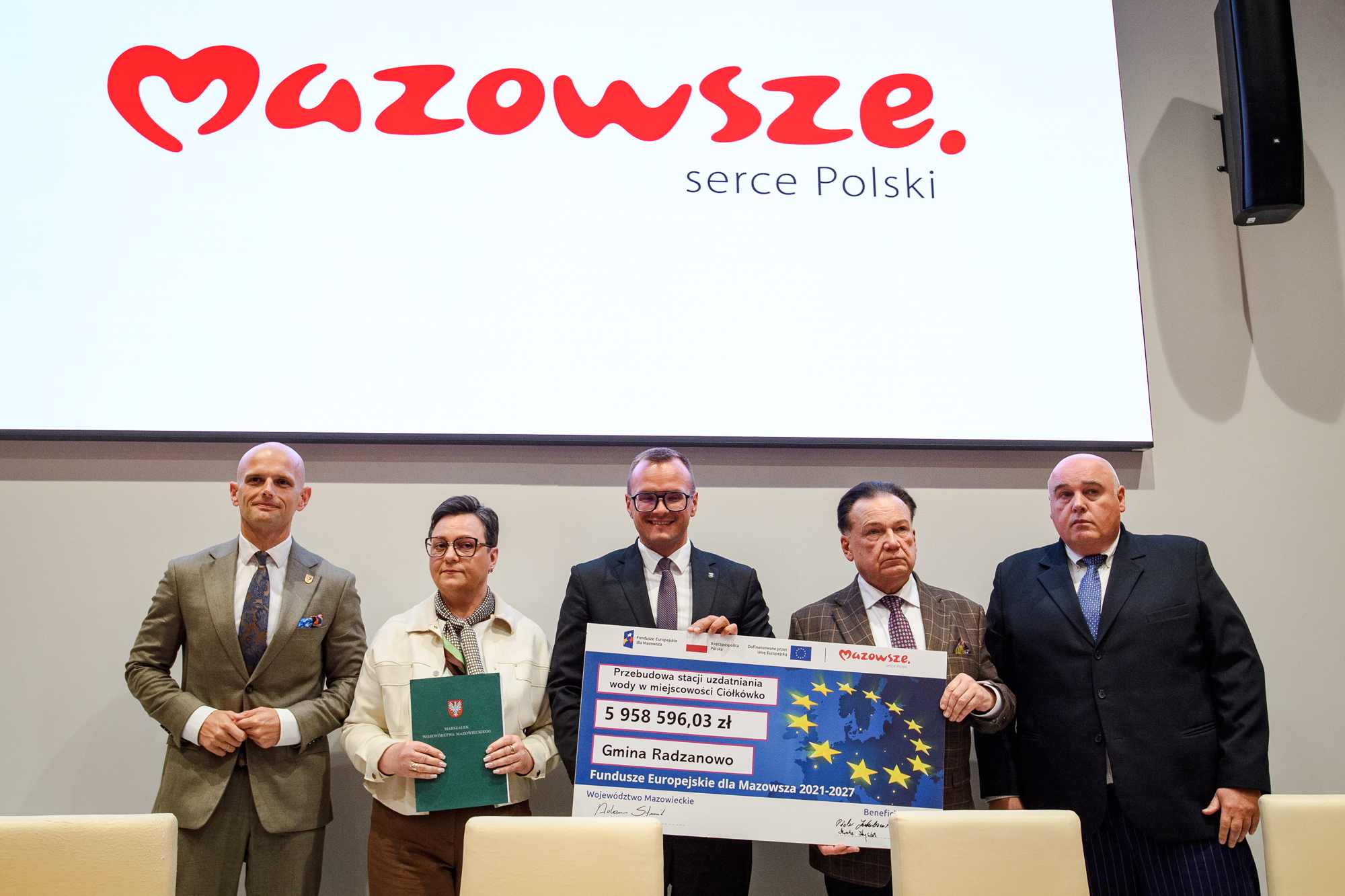 Prawie 6 mln zl na projekt gminy Radzanowo